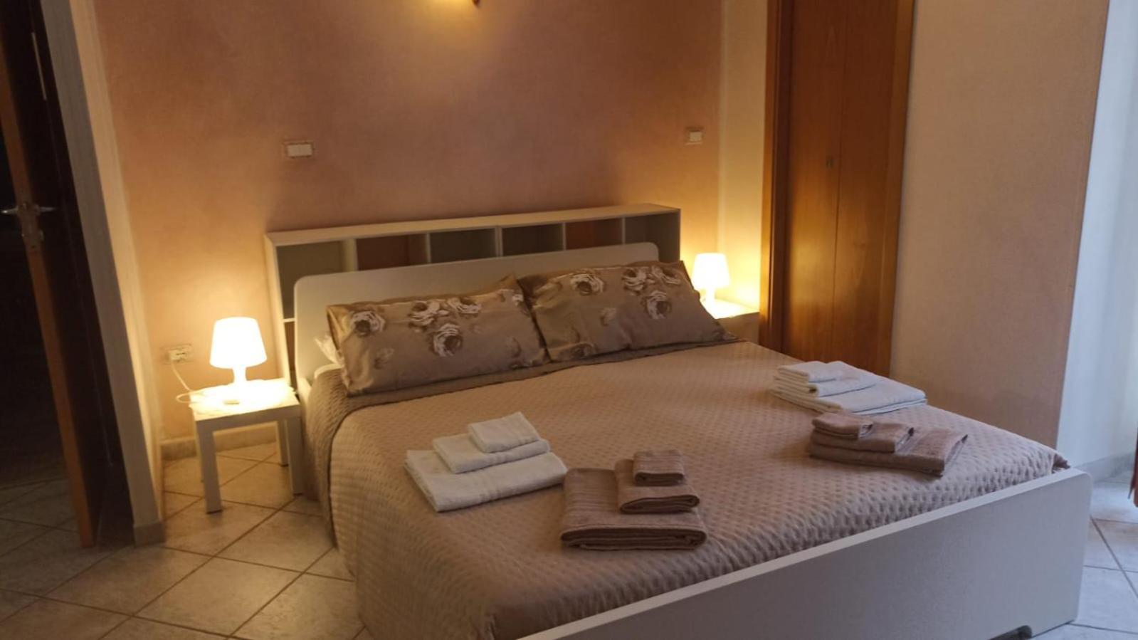 Il Balconcino Villa Bari Bagian luar foto